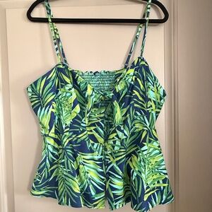 Sofia Vergara | Knot Front Peplum Top